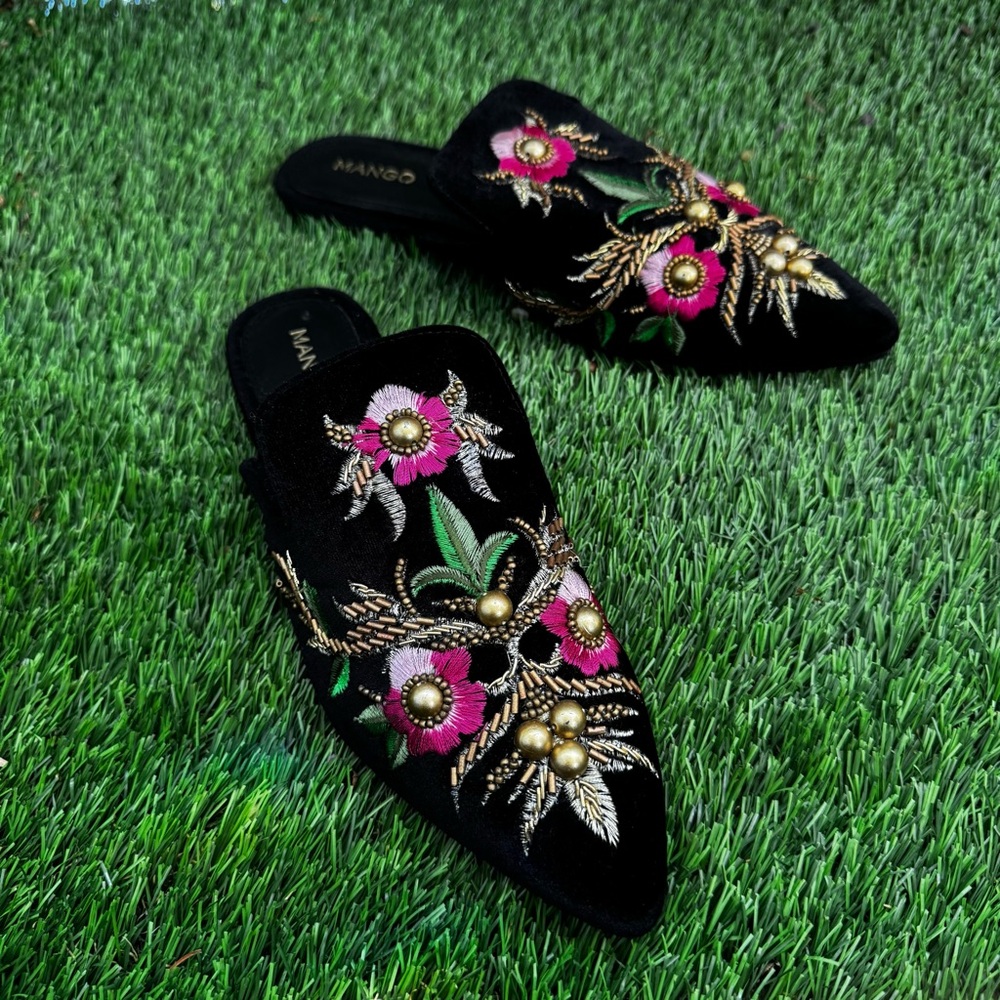 Mango Black Mules with Floral Embroidery - Picture 2 of 8